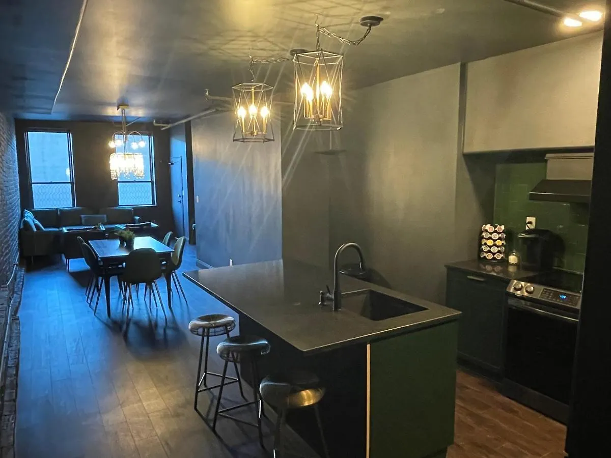 Luxury City Escape & Peaceful Retreat By Hollyhock Louisville 0*,